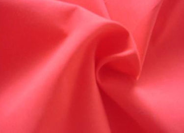 Китай Модное сокращение ткани покрытия ПА 100% полиэстер - устойчивое легкое для того чтобы помыть поставщик